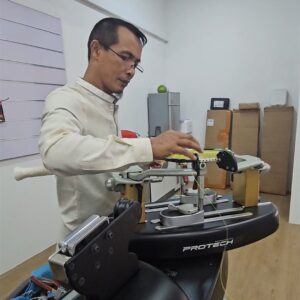 Purnomo - BSW Certified Badminton Stringer from Batam Indonesia Certified Stringer Pro Stringer
