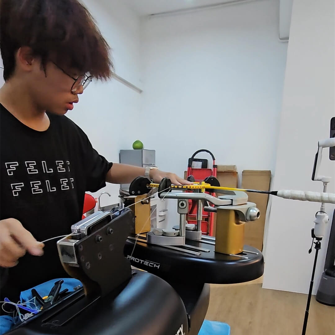 KUOK CHI HOU's BSW racket restringing course journey gallery photo KUOK CHI HOU's BSW racket restringing course journey gallery photo