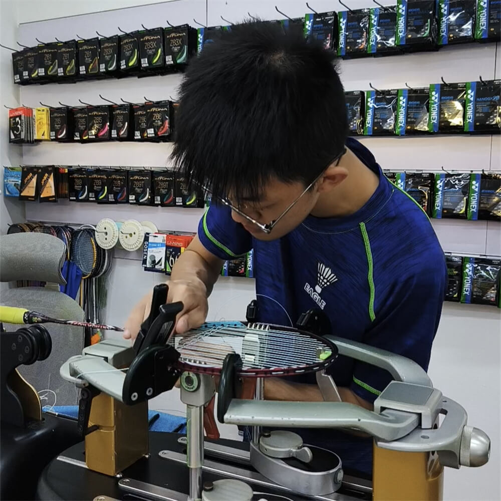 Chan Jia Yi, Ivan studying badminton stringing theory at BSW class