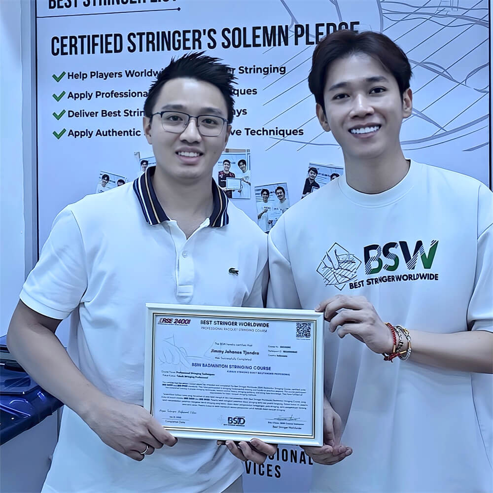 Jimmy Johanes Tjandra receiving BSW badminton stringing course certification photo