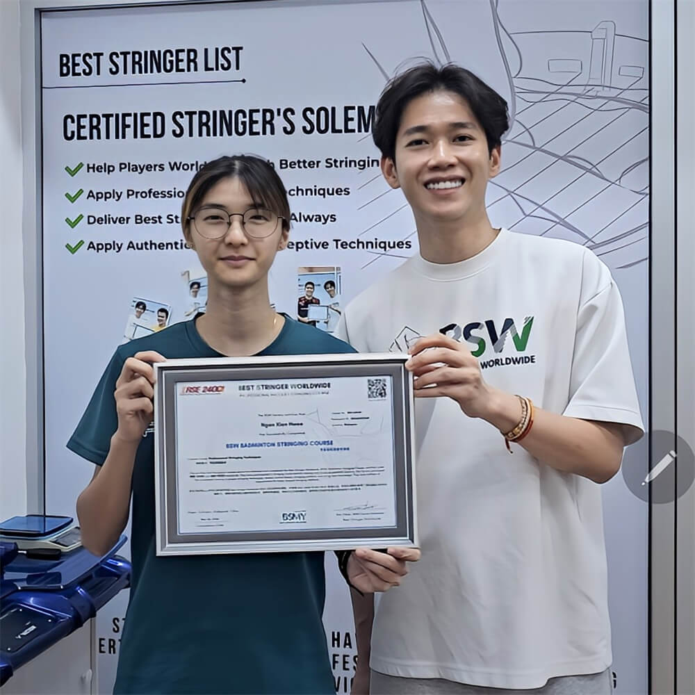 Ngan Xien Hwee receiving BSW badminton stringing course certification photo With Eric Chuar BSMY Ngan Xien Hwee receiving BSW badminton stringing course certification photo With Eric Chuar BSMY