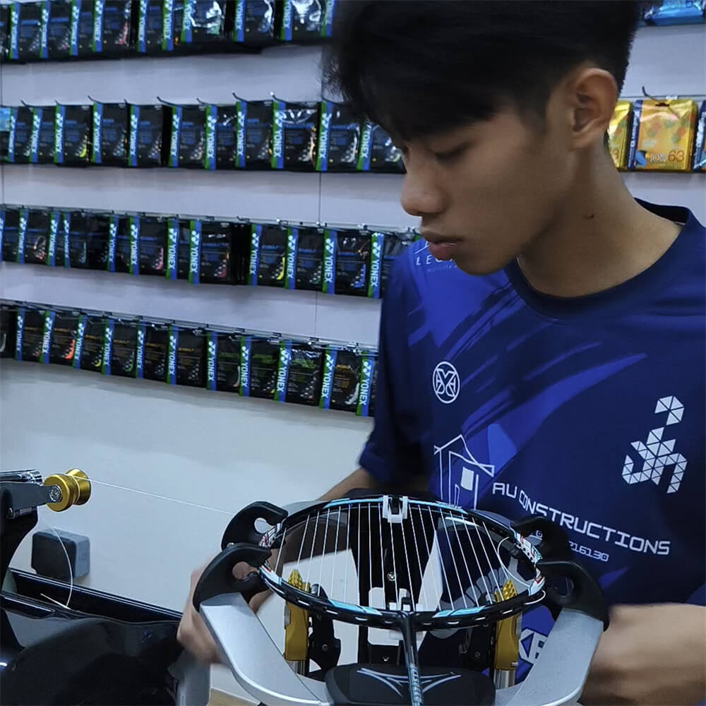 Yoon Jun Hin working with different racquet types at BSW course Yoon Jun Hin working with different racquet types at BSW course