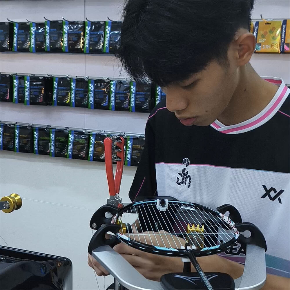 Yoon Jun Hin's BSW racket restringing course journey gallery photo Yoon Jun Hin's BSW racket restringing course journey gallery photo